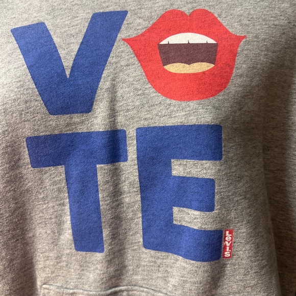 Levi's Vote Relaxed Graphic Hoodie, Wash Gray Heather, Small - Picture 2 of 13